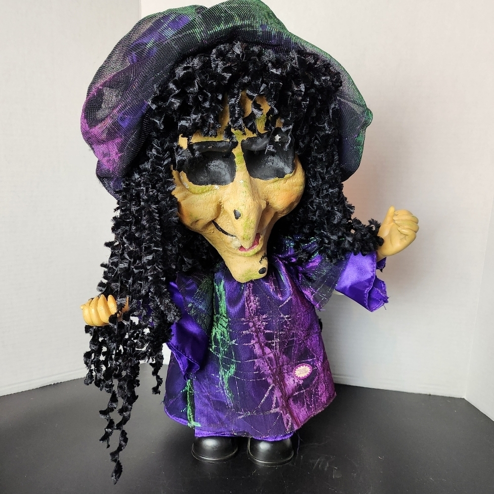 Dandee Witch, Super Freak Vintage Halloween Witch Decor